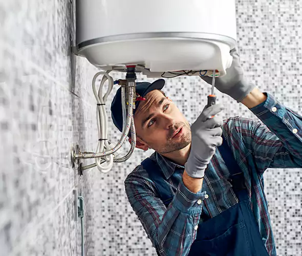 Expert Plumber for Hot Water Tank Maintenance in Prunedale, CA: Schedule Reliable Maintenance Services with Us
