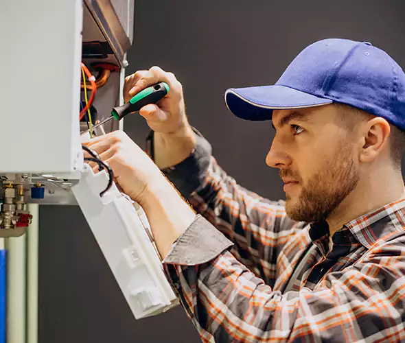 Expert Plumber for Tankless Water Heater Maintenance in Prunedale, CA: Schedule Professional Maintenance Services with Us